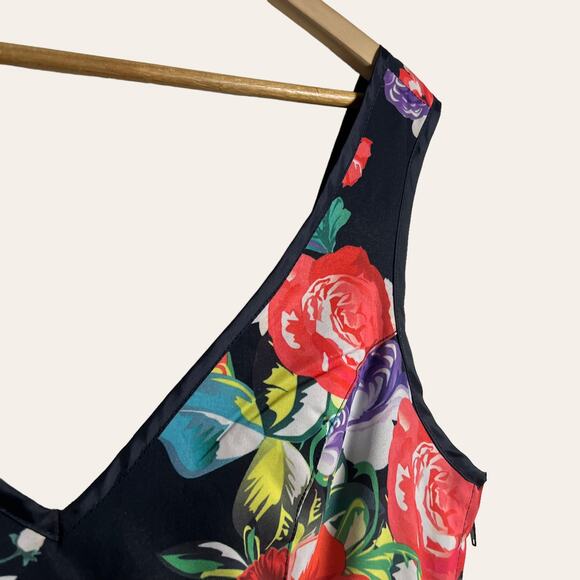 Iron Fist Roaming Hearts Skull Floral Print Fit & Flare Jersey Mini Dress Size M - Picture 5 of 11